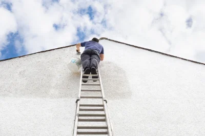 Peinture extérieure à Harquency — façades et ravalement